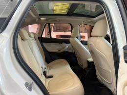 BMW - X1 - 2017/2018 - Branca - R$ 129.900,00