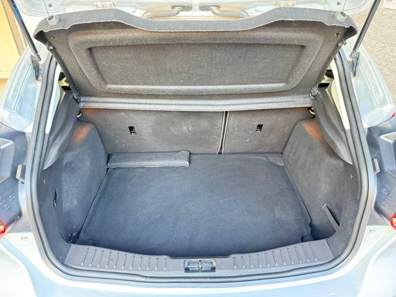 FORD - FOCUS - 2015/2015 - Prata - R$ 62.900,00