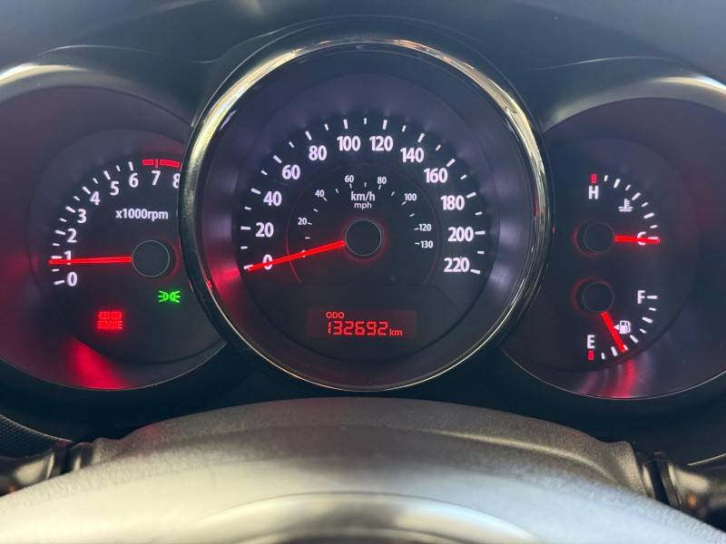 KIA MOTORS - SOUL - 2009/2010 - Vermelha - R$ 41.000,00