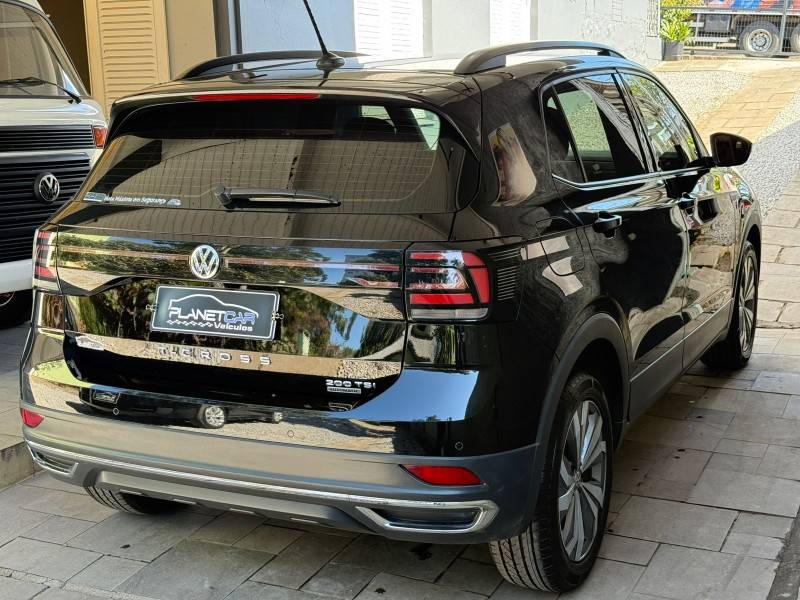 VOLKSWAGEN - T-CROSS - 2019/2020 - Preta - R$ 102.000,00