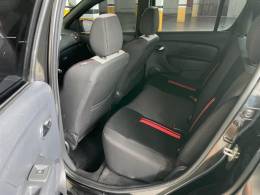 RENAULT - SANDERO - 2017/2018 - Preta - R$ 68.900,00