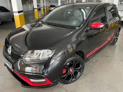 RENAULT - SANDERO - 2017/2018 - Preta - R$ 68.900,00