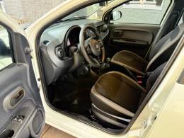 FIAT - MOBI - 2023/2024 - Branca - R$ 66.500,00