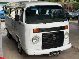 VOLKSWAGEN - KOMBI - 2013/2014 - Branca - R$ 55.000,00