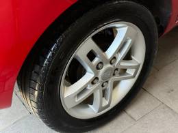 KIA MOTORS - SOUL - 2009/2010 - Vermelha - R$ 41.000,00